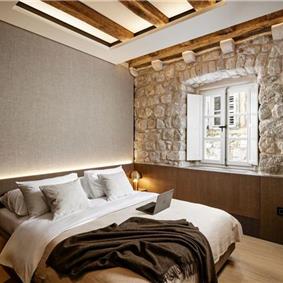 Luxury 3 Bedroom Villa with Jacuzzi, Sauna and Gym in Dubrovnik Old Town, Sleeps 6